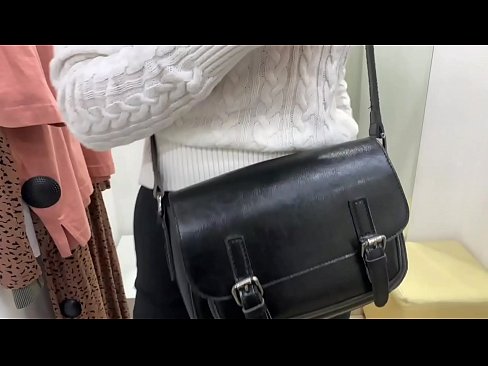❤️ ציבור מאַסטערביישאַן פון יונג הור פעראַלבעררי מיט אַ דילדאָ אין די פּאַסן צימער ️❌ שווער פּאָרן ביי yi.porno-filmy.ru ﹏
